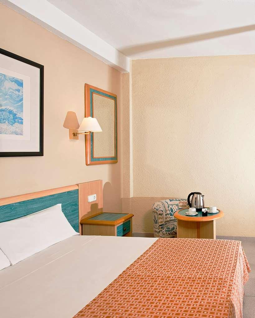 Sol Milanos Pingueinos Hotell Son Bou Rom bilde
