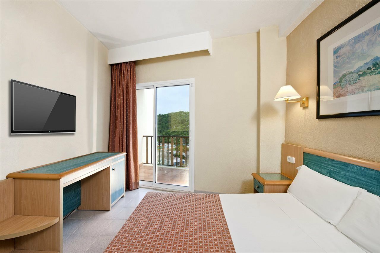Sol Milanos Pingueinos Hotell Son Bou Eksteriør bilde